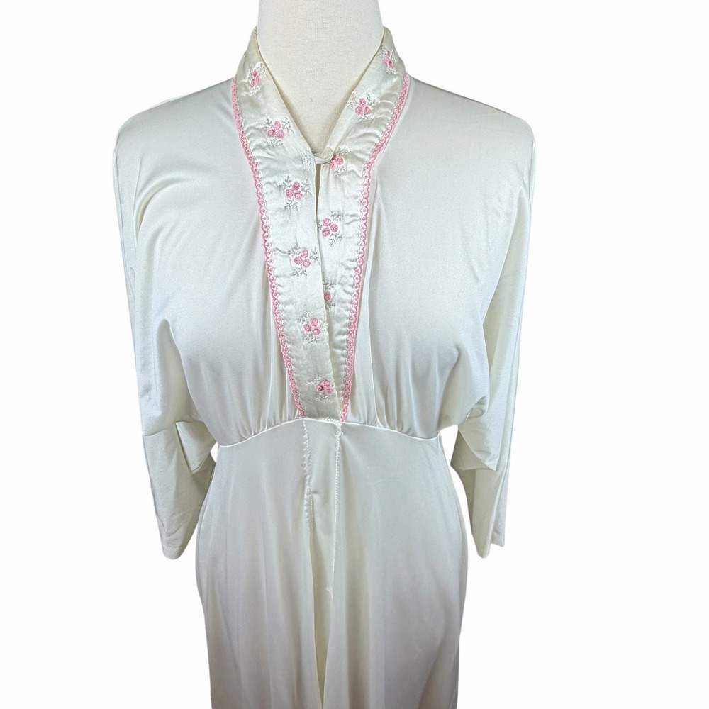 VTG Satin Long Nightgown Size Medium Long Sleeved Floral Embroidery Wedding Gown